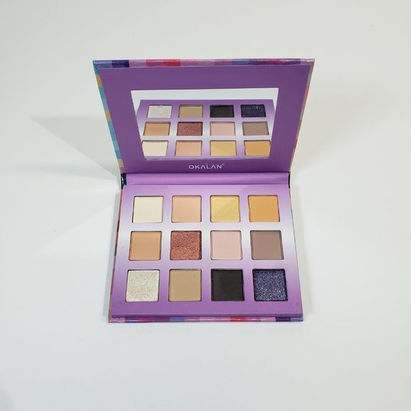 Pink Memory I 12 Color Eyeshadow Palette - Picture 2 of 9